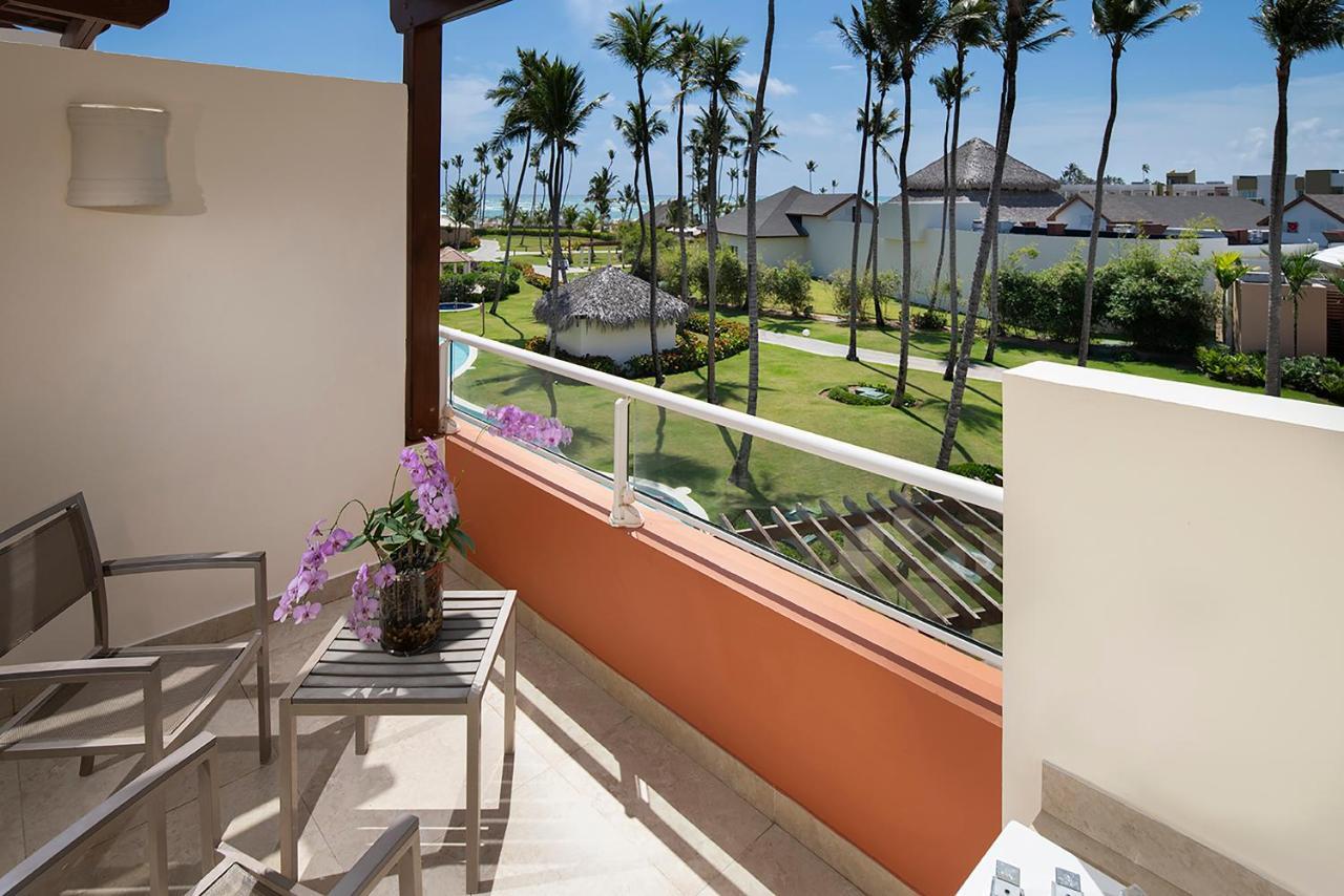 Breathless Punta Cana Resort & Spa (Adults Only) Esterno foto A balcony