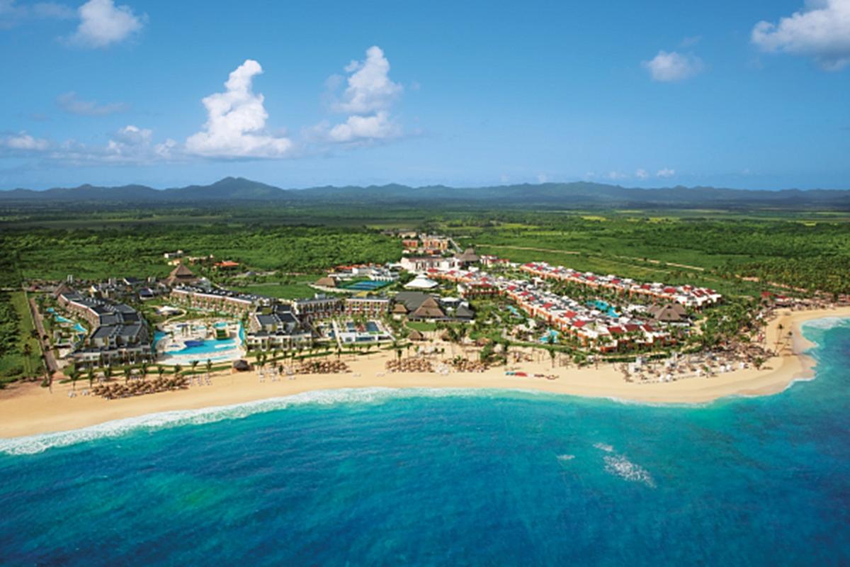 Breathless Punta Cana Resort & Spa (Adults Only) Esterno foto Aerial view of Secrets Cap Cana Resort & Spa