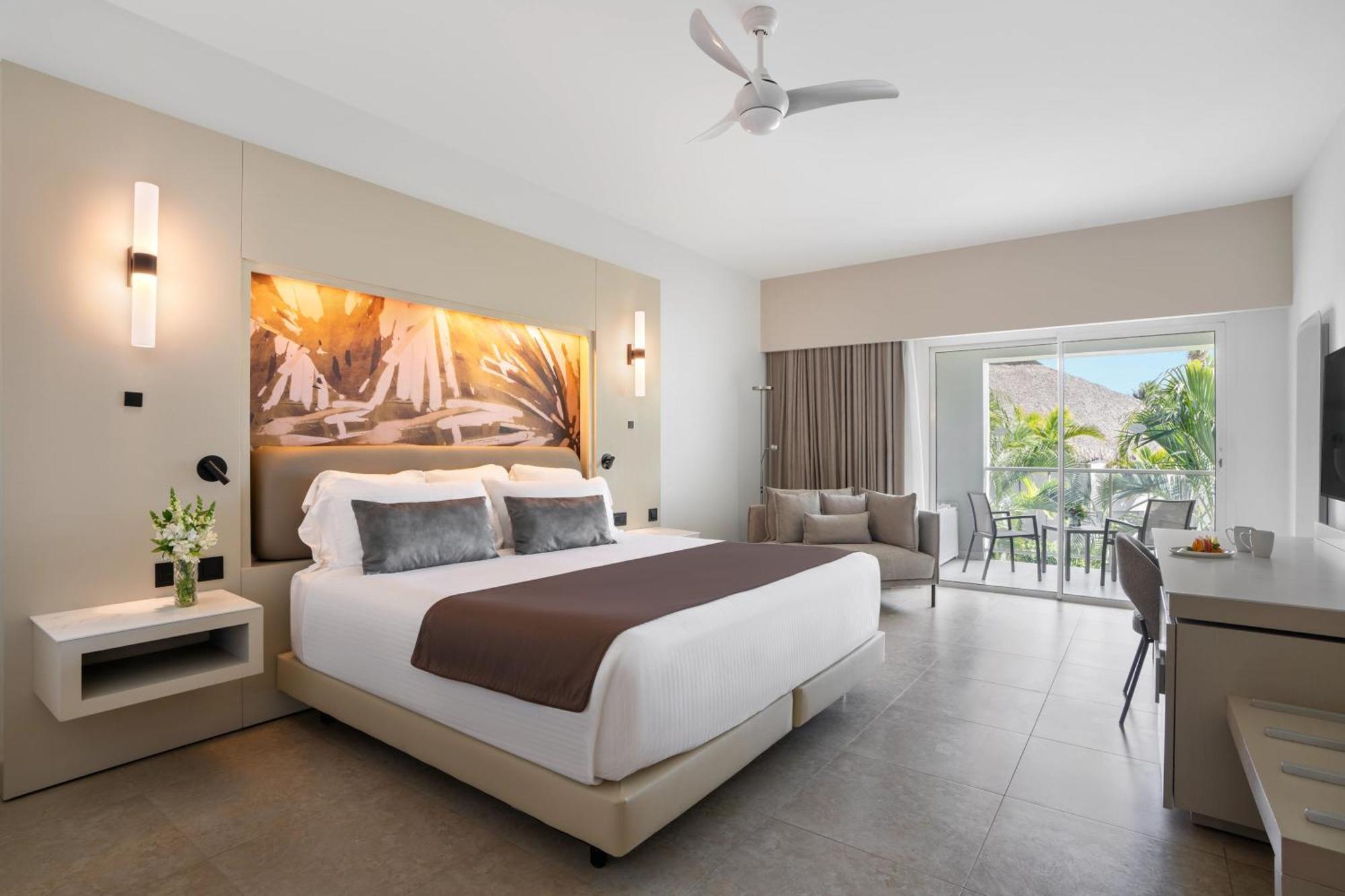Breathless Punta Cana Resort & Spa (Adults Only) Esterno foto Junior Suite